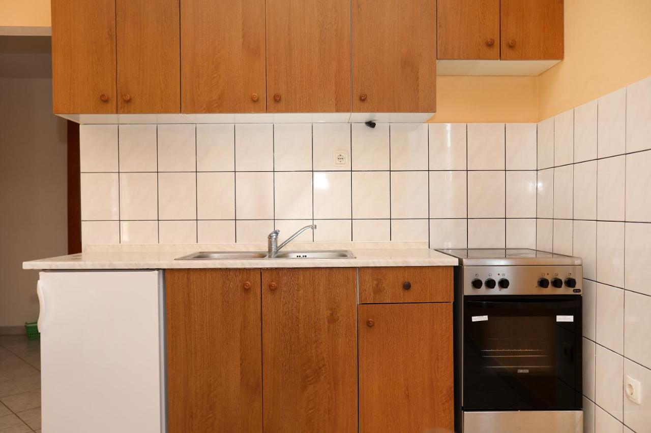 Apartman Gilan Seget Vranjica Exterior foto